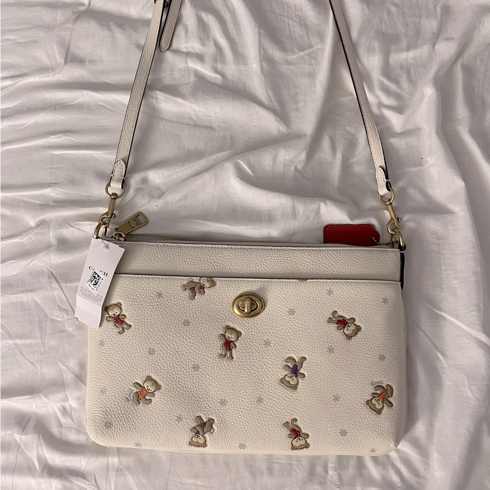 Coach bear crossbody 🧸